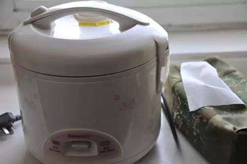 电饭煲煮早餐鸡蛋 又快又好吃，还完全不爆的秘密